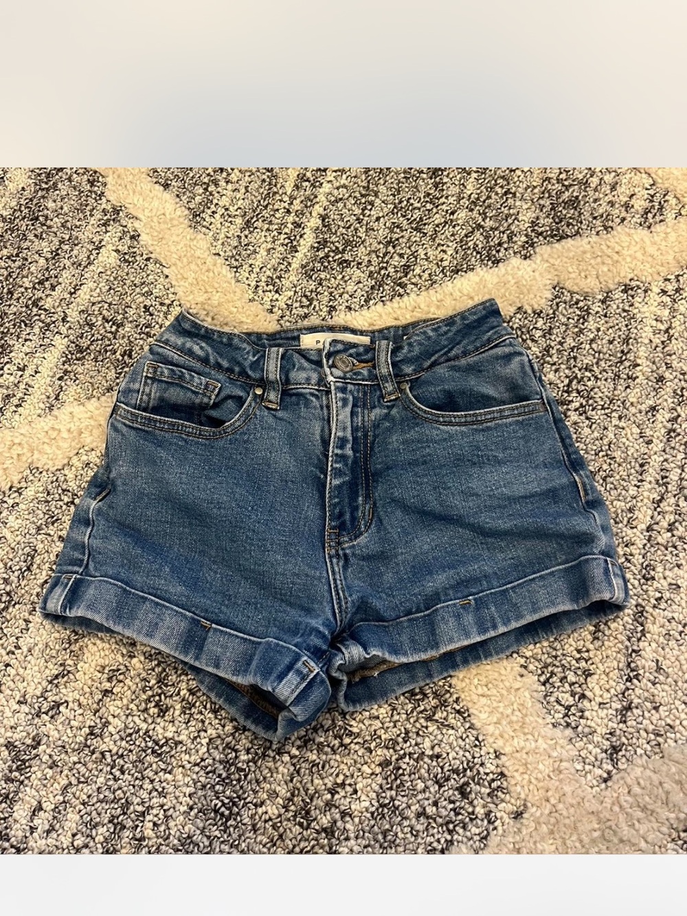 PacSun High-Rise Rolled Hem Denim Shorts in Blue